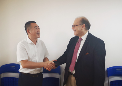 德国汉堡生殖中心Robert Fischer教授到我院做讲座 德国汉堡生殖中心Robert Fischer教授到我院做讲座