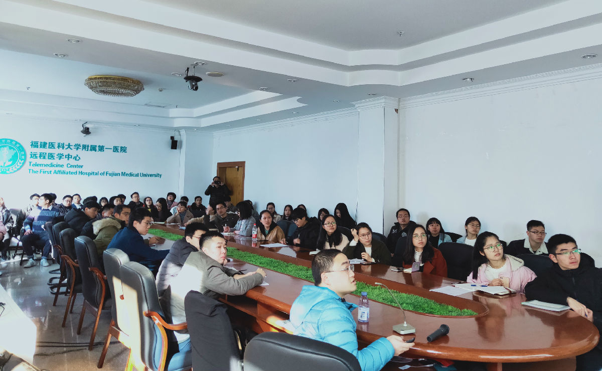 科研从“小”抓起 从“技术关”学起 ——第一临床医学院开展研究生实验技术与规范培训 科研从“小”抓起 从“技术关”学起 ——第一临床医学院开展研究生实验技术与规范培训