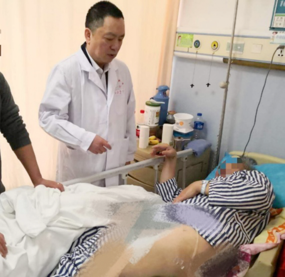 疼痛到什么部位,手术就控制到什么部位 ——我院神经外科林章雅教授带领团队精准施治脊髓损伤后顽固性疼痛 疼痛到什么部位,手术就控制到什么部位 ——我院神经外科林章雅教授带领团队精准施治脊髓损伤后顽固性疼痛