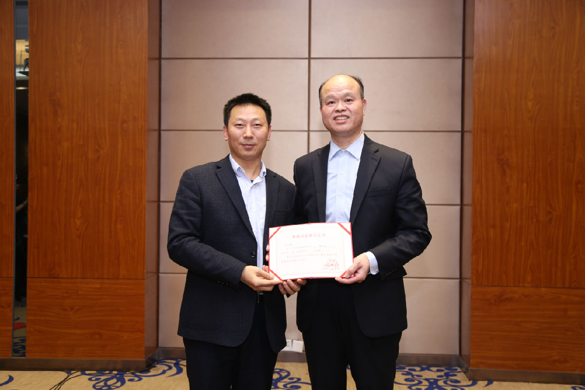 张文明主任当选为福建省医学会 骨科学分会第七届委员会主任委员 张文明主任当选为福建省医学会 骨科学分会第七届委员会主任委员