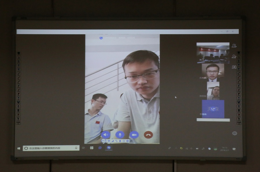 『附一风貌』节前慰问送祝福 深情关怀暖人心 『附一风貌』节前慰问送祝福 深情关怀暖人心