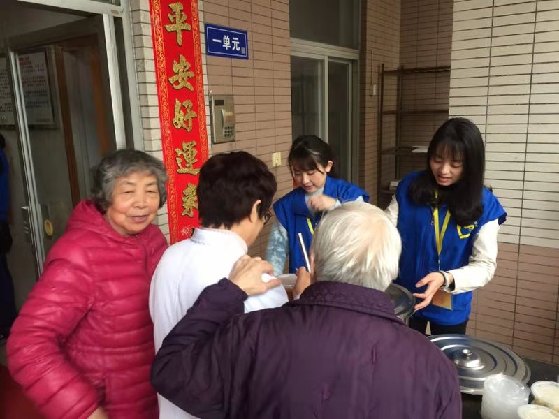 院团委组织开展“雷锋月”、“拗九节”系列活动 院团委组织开展“雷锋月”、“拗九节”系列活动