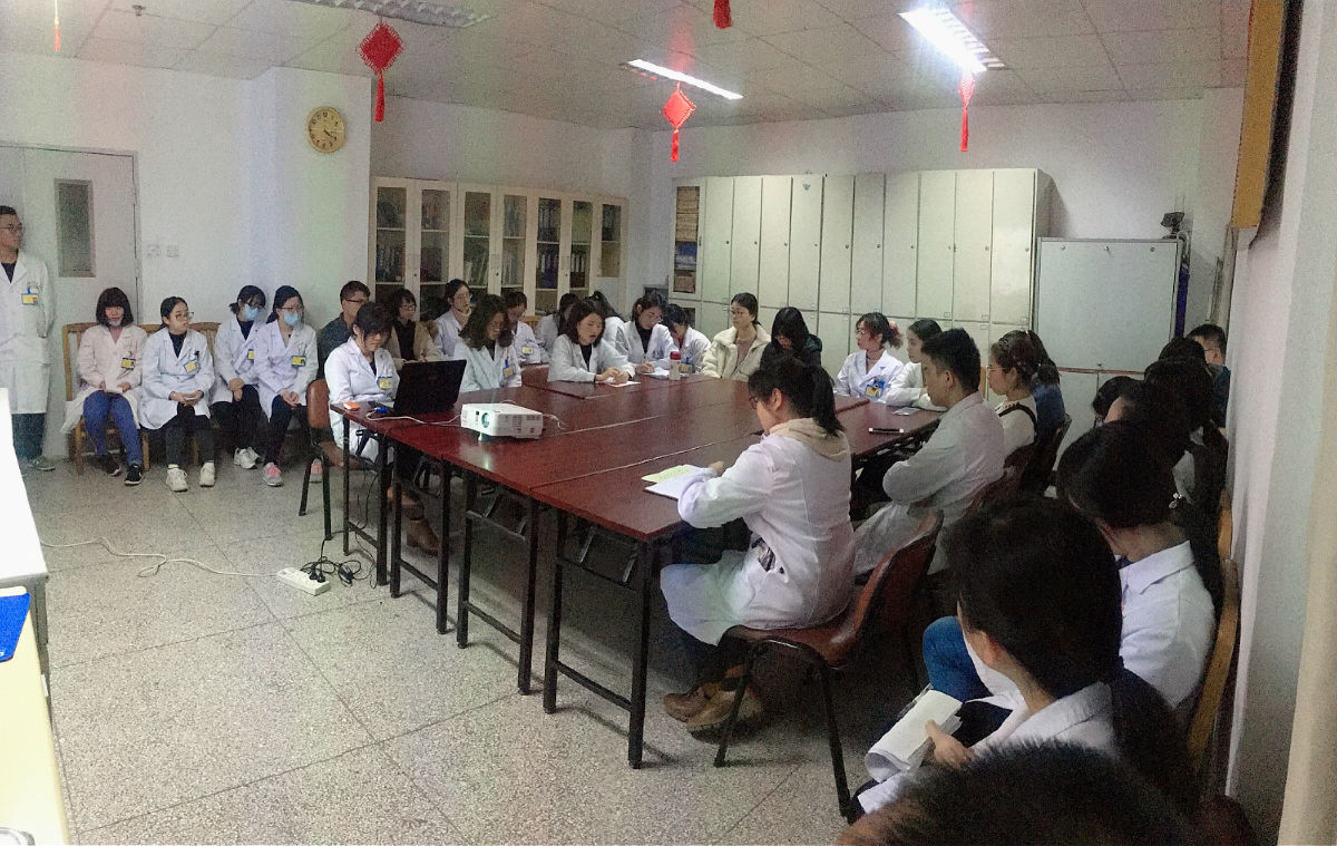 我院消化内科举行优秀住院医师经验交流会 我院消化内科举行优秀住院医师经验交流会