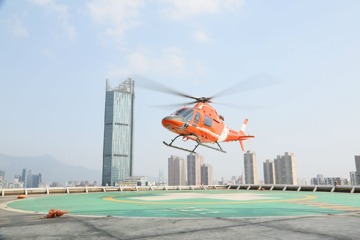 泉州患者急性肝病发作,紧急转送福州医院 约40分钟!“空中120”跨市救援 泉州患者急性肝病发作,紧急转送福州医院 约40分钟!“空中120”跨市救援