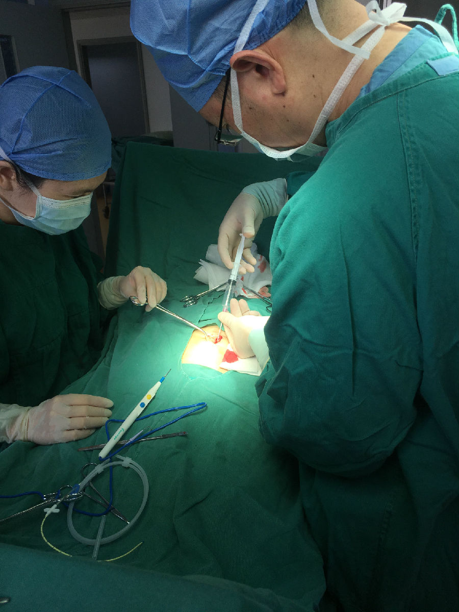 肾内科成功实施首例套管穿刺针腹膜透析置管手术 肾内科成功实施首例套管穿刺针腹膜透析置管手术