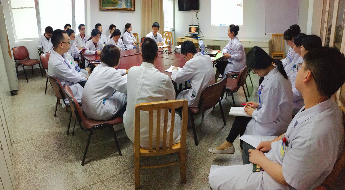 学习新理念 把握新风向 开启新篇章 ——消化内科开展学习“DRGs及规范化病案首页填写” 学习新理念 把握新风向 开启新篇章 ——消化内科开展学习“DRGs及规范化病案首页填写”