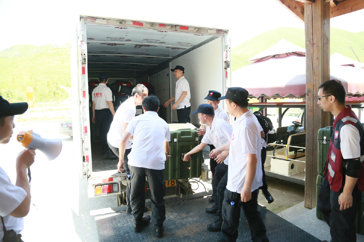 演练即实战!福建省野外条件下的急诊手术实操练习 在省级紧急医学救援三队上演 演练即实战!福建省野外条件下的急诊手术实操练习 在省级紧急医学救援三队上演