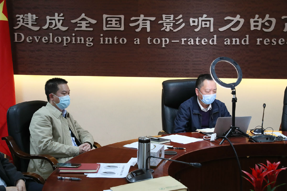 严字当头 毫不松懈 全力以赴—— 我院召开疫情防控专题部署会议