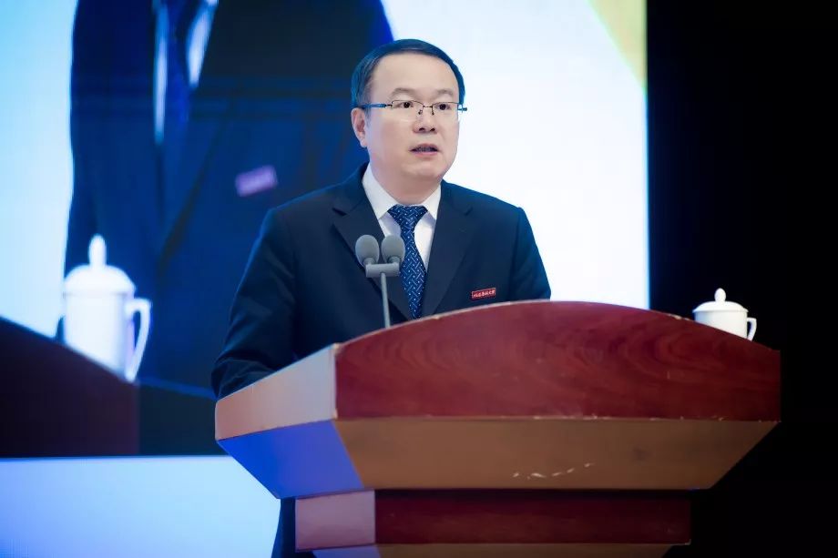 『先进典型』福建医科大学举办慕容慎行同志先进事迹报告会 『先进典型』福建医科大学举办慕容慎行同志先进事迹报告会