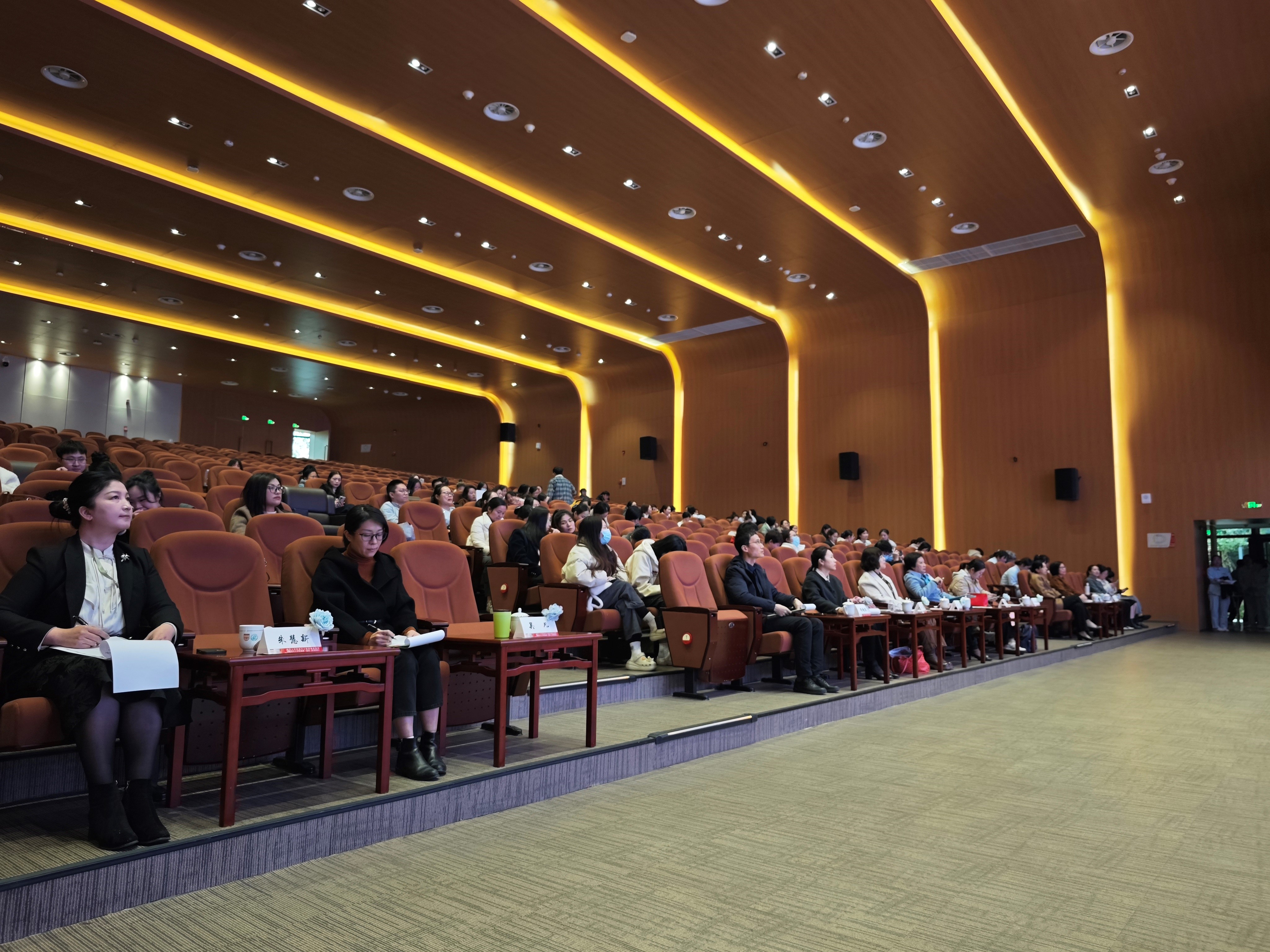 做有温度的护理人 复旦大学附属华山医院福建医院成功举办“我眼中的叙事护理”比赛 