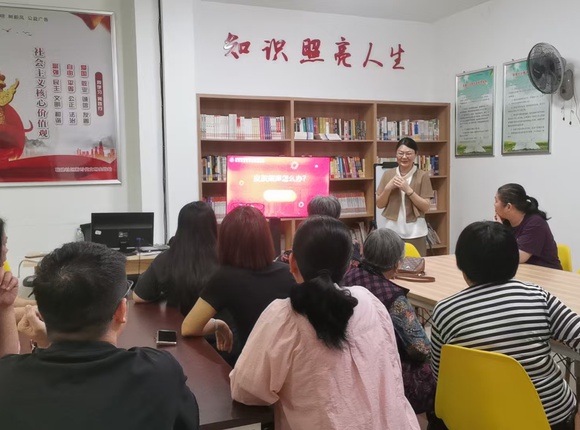 福医附一医院走进联建社区开展春季健康讲座把优质医疗服务送到居民家门口