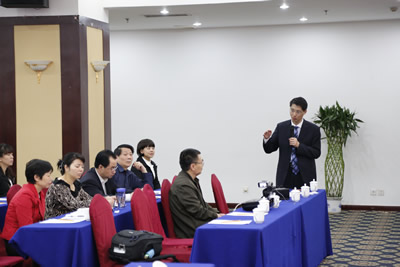 我院成功举办国家级继续医学教育项目《医院安全与风险管理研讨班》 我院成功举办国家级继续医学教育项目《医院安全与风险管理研讨班》