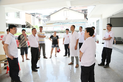 心系一线医疗队 鼓舞村前受鼓舞--福建医大附一医院应急救援医疗队赴闽清救援系列报道四 心系一线医疗队 鼓舞村前受鼓舞--福建医大附一医院应急救援医疗队赴闽清救援系列报道四