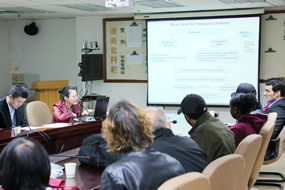 在榕外国友人参访我院了解就医流程 在榕外国友人参访我院了解就医流程