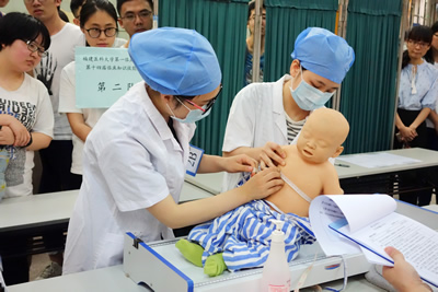 第一临床医学院顺利举办第十四届临床知识技能竞赛