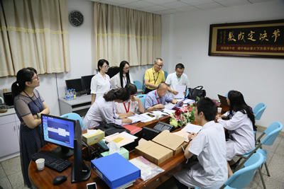 我院核医学专业规培基地接受中国医师协会的检查评估 我院核医学专业规培基地接受中国医师协会的检查评估