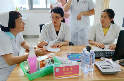 我院名医顾问团赴东山县义诊讲学 我院名医顾问团赴东山县义诊讲学