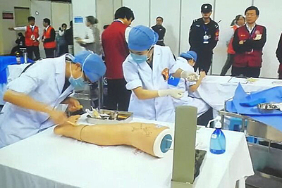 第一临床医学院师生代表福建医科大学参加第九届全国高等医学院校大学生临床技能竞赛华东区赛获一等奖