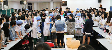 第一临床医学院代表福建医科大学参加第九届全国高等医学院校大学生临床技能竞赛总决赛荣获三等奖