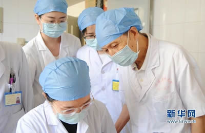 『致敬医师节』新华网‖【福建名医】陈乃俊:大医精诚 诲人不倦 『致敬医师节』新华网‖【福建名医】陈乃俊:大医精诚 诲人不倦